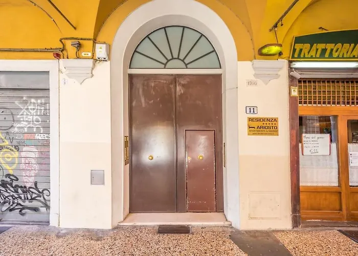 Old Town Via Marsala Apartment